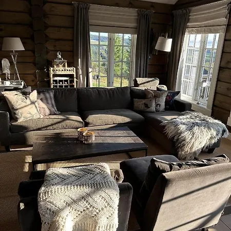 Charming Log Cabin With 3 Bedrooms On Golsfjellet Gol